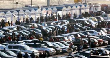 Stire din Cultură-Educație : Comerțul auto-moto și-a turat motoarele