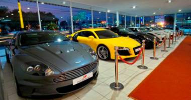 Stire din Economie : Comerțul auto-moto prinde aripi