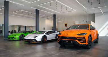 Stire din Economie : Comerțul auto-moto prinde viteză
