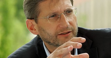 Stire din Politică-Administrație : România va cere ajutorul experților internaționali pentru accesarea fondurilor europene