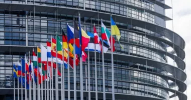 Stire din Actualitate : Comisia Europeană critică noua lege israeliană privind pedeapsa cu moartea pentru teroriști