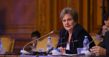 Stire din Politică-Administrație : Deputații au aprobat ordonanța privind indexarea pensiilor