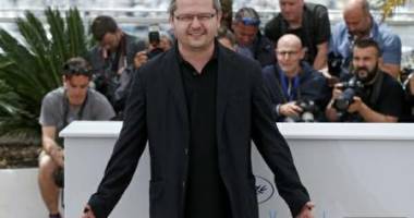 Stire din Cultură-Educație : "Comoara" lui Porumboiu – premiul Un Certain Regard, la Cannes