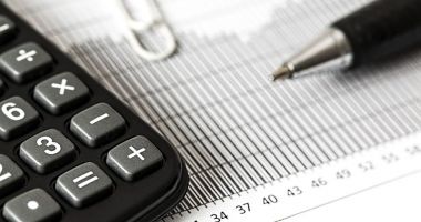 Stire din Economie : Pericolul companiilor „zombie” se extinde în economia românească. Care sunt cele mai riscante domenii
