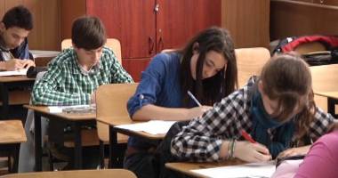 Stire din Cultură-Educație : Un nou week-end plin de competiții școlare