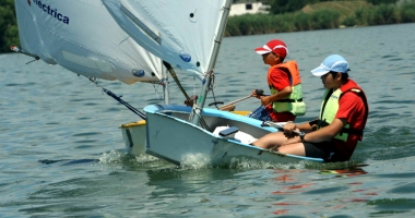 Stire din Sport : Regată de yachting, în week-end, la Constanța