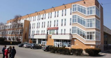 Stire din Cultură-Educație : Competiţie inedită la Colegiul Național de Arte „Regina Maria”