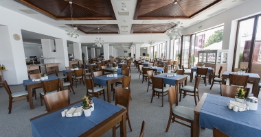 Complexul Mera Resort din Venus, amendat de OPC. Au fost înregistrate mai multe cazuri de toxiinfecție alimentară - 2