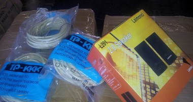 Container plin cu accesorii IT contrafăcute, descoperit în portul Constanța - 2