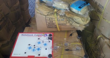 Container plin cu accesorii IT contrafăcute, descoperit în portul Constanța - 4