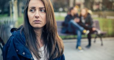 Stire din Sănătate : Compresia unui nerv se manifestă mereu prin durere