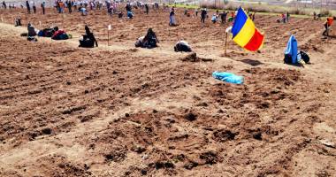 Stire din Politică-Administrație : Comuna Peștera, gazdă pentru acțiunea "Plantăm Fapte Bune"