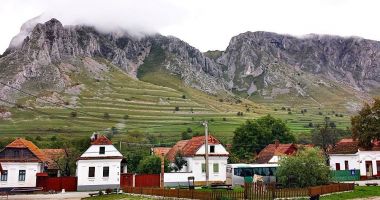 Turism rural în România. Două sate conduc topul celor mai tari destinații de la noi din țară