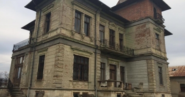 Conacul plângerii! Construit de o bogată familie de aromâni, ajuns astăzi o ruină (episodul I) - 3