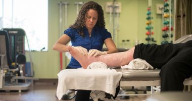 Concediu medical pentru pacienţii arşi, pe toată perioada tratamentului şi a recuperării