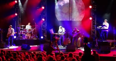 Stire din Diverse : Concert de zile mari, luna aceasta:  Speak Floyd