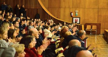 Stire din Cultură-Educație : "Heartvision Orchestra" din Seul, în concert pe scena Colegiului de Arte