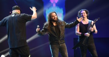 Stire din Cultură-Educație : Concert aniversar „Trooper”, la cafeneaua „Rock Halle”