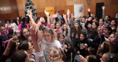 Corina a susținut un concert la Liceul de Artă - 2