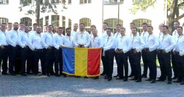 Stire din Cultură-Educație : Spectacol de folclor, la Casa de Cultură