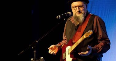Stire din Cultură-Educație : Concert AG Weinberger, la Doors Club