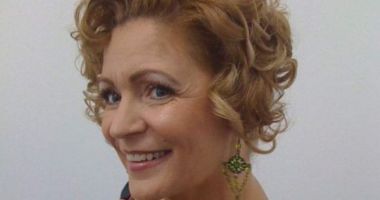 Stire din Cultură-Educație : Spectacol extraordinar pentru doamne, de Mărțișor