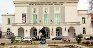 Stire din Cultură-Educație : Concert  la Teatrul  "Oleg Danovski"