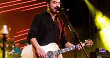 Stire din Cultură-Educație : Concert Vița de Vie, în Club Doors