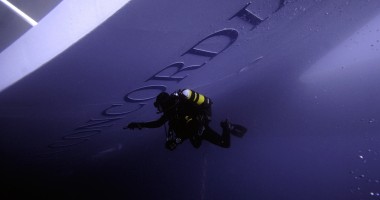 Stire din Actualitate : Dezvăluiri uluitoare ale unei foste angajate de pe Costa Concordia: "Ofițerii erau beți și drogați tot timpul"