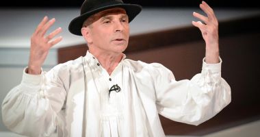 Stire din Cultură-Educație : Vă este dor de cântul românesc?