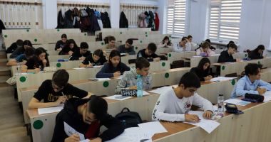 Stire din Cultură-Educație : S-a dat startul înscrierilor la Concursul de matematică „Viceamiral Vasile Urseanu”