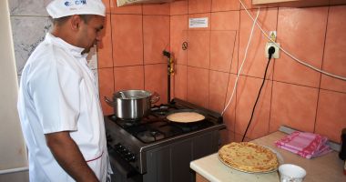 Elvis, master-chef al Concursului de gastronomie de la locuințele protejate de la Cumpăna - 3