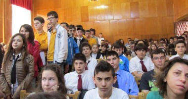 Ce eforturi fac și cât studiază olimpicii constănțeni la matematică - 3