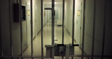 Stire din Eveniment : Condamnat pentru act sexual cu un minor