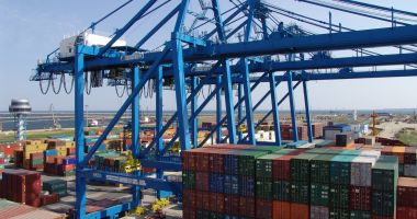 Stire din Economie : Conducerea terminalului DP World din portul Constanța a stârnit furia sindicatelor