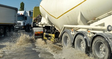 Dorel de la autostradă a lăsat mii de case fără apă - 3