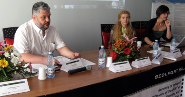 Stire din Economie : Cercetătorii italieni și români caută milioane de euro în sedimentele din porturi