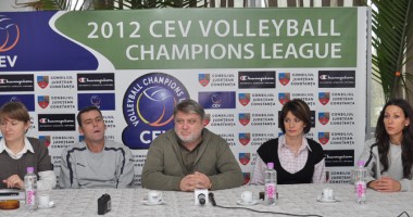 Stire din Sport : "Sirenele" cheamă suporterii la sală pentru Liga Campionilor