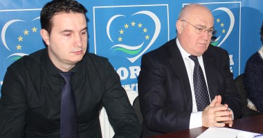 Stire din Politică-Administrație : Deputatul Dănuț Culețu merge pe mâna tinerilor în partid