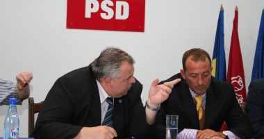 Stire din Politică-Administrație : EXCLUSIV Cuget Liber / Cum stau Mazăre și Constantinescu în lupta cu Chiru și Palaz