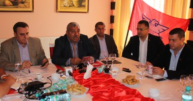 Stire din Politică-Administrație : PNȚCD s-a răzgândit: îl susține pe Cristian Radu la Mangalia