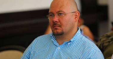 Stire din Politică-Administrație : Noi numiri în fruntea Regiei de Drumuri și Poduri, azi