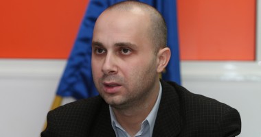 Stire din Politică-Administrație : Mihai Petre, posibil candidat la Primăria Constanța în 2016