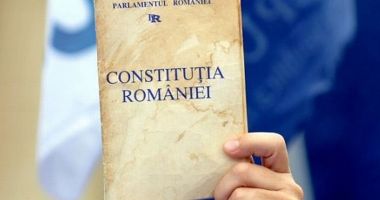 Stire din Eveniment : Propunerea de revizuire a Constituției în privința definirii familiei, înregistrată la Curtea Constituțională
