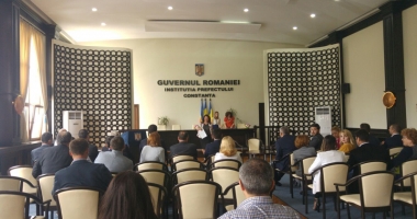 Aleșii locali, consilieri  cu acte în regulă. Au primit certificatele doveditoare - 2