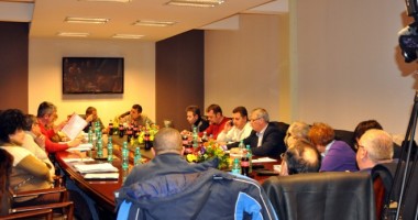Stire din Politică-Administrație : Ședință extraordinară, la Mangalia