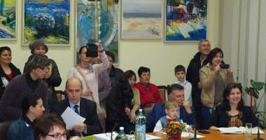 Consilierii locali din Medgidia au încheiat anul în prezența micilor colindători - 4