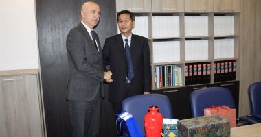 Consilierul economic și comercial din cadrul Ambasadei Republicii Populare Chineze în România, în vizită la CCINA
