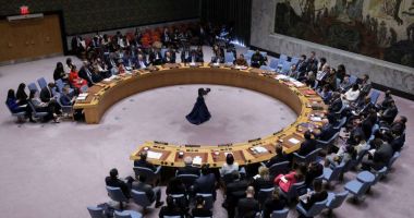 Stire din Actualitate : Consiliul de Securitate al ONU a adoptat prima sa rezoluţie pentru o "încetare imediată a focului" în Gaza