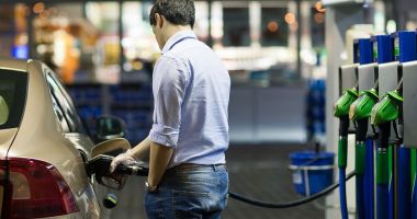 Stire din Economie : Consiliul Concurenţei verifică piaţa carburanţilor, pe fondul creşterii preţurilor